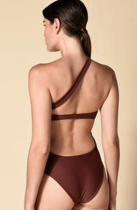 Model showing the back of the Halo One Piece in Mocha